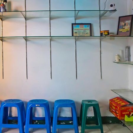 Oyo 92235 Guesthouse Rantang Medan Exteriér fotografie